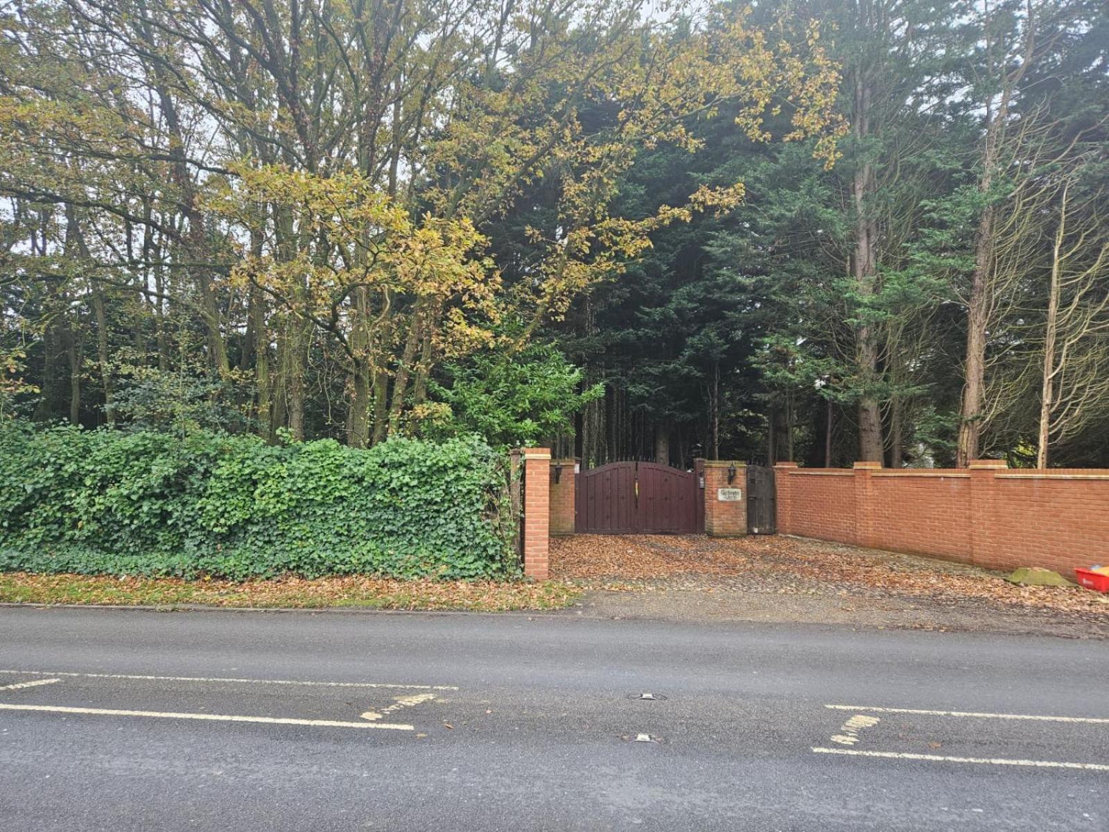 Beautiful Cottage In Brentwood Kelvedon Hatch Екстер'єр фото