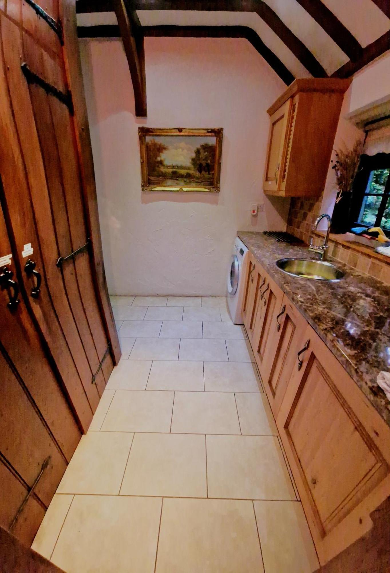 Beautiful Cottage In Brentwood Kelvedon Hatch Екстер'єр фото