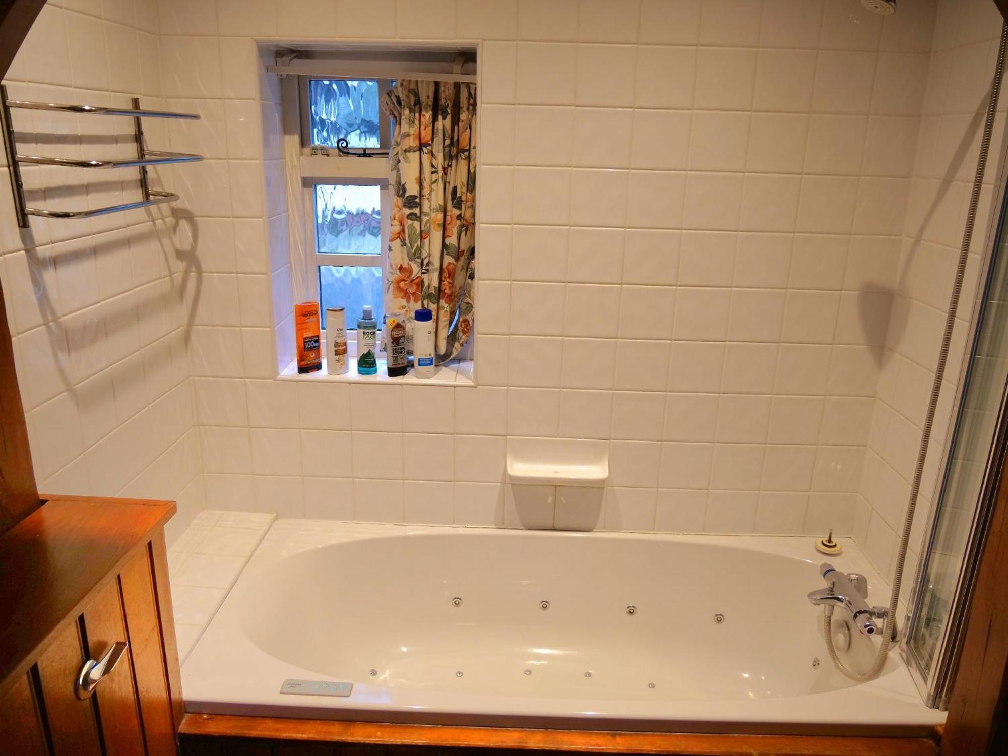 Beautiful Cottage In Brentwood Kelvedon Hatch Екстер'єр фото